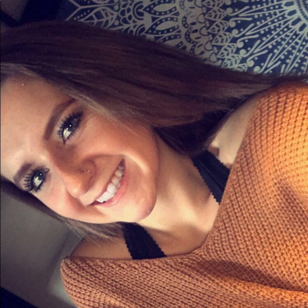 Meet your Posher, Megan